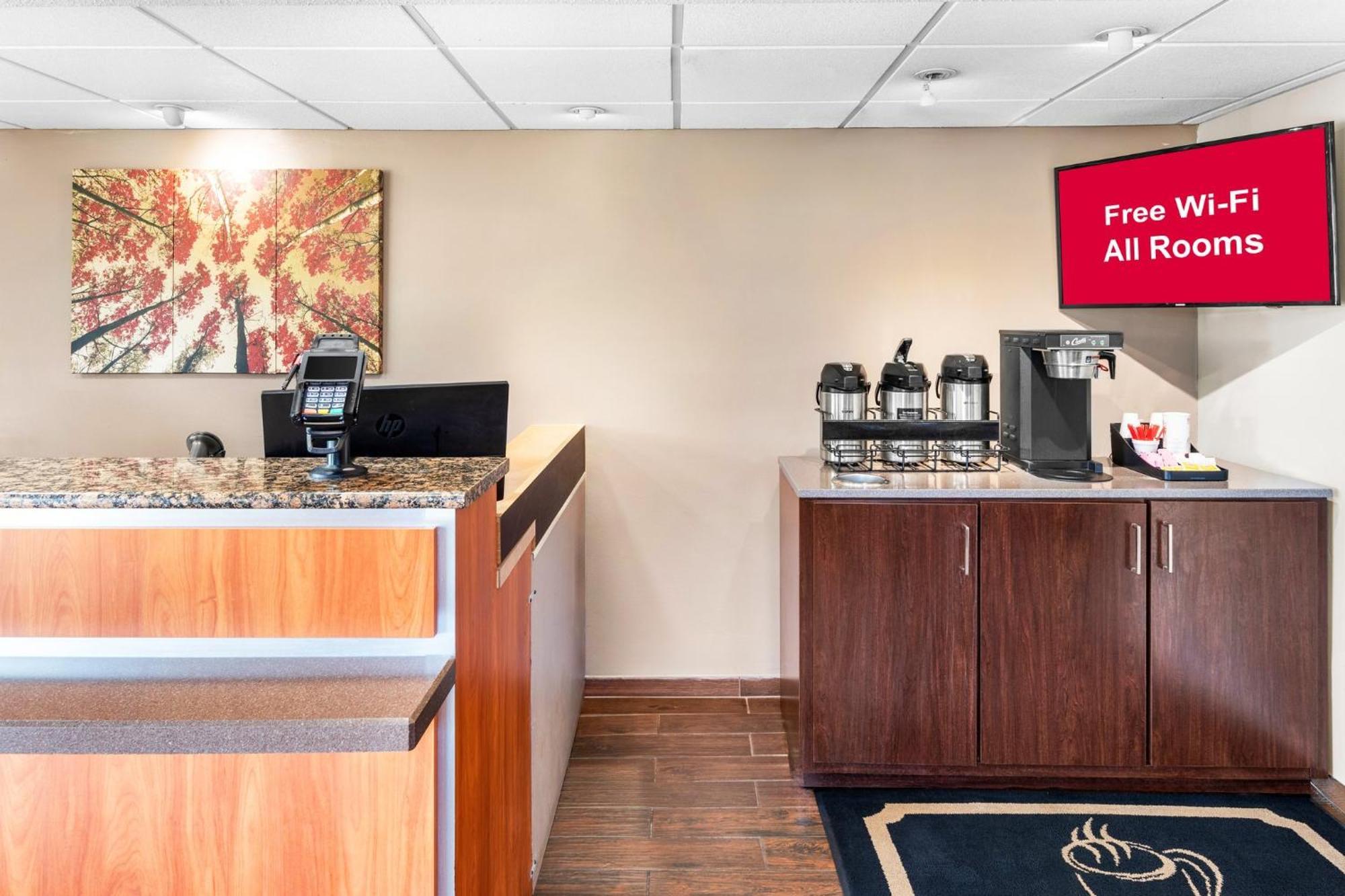 Red Roof Inn Indianapolis North - College Park Ngoại thất bức ảnh